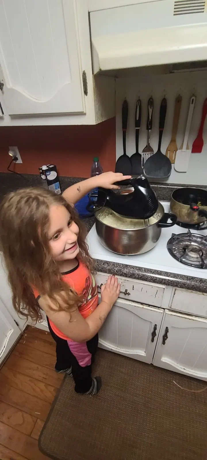 Chef Joe’s daughter cooking at home